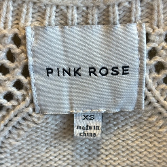 PINK ROSE Cream Knit Lavender Embroidered Crop Top XS, Cottagecore Boho vibes 💜 - Picture 5 of 6